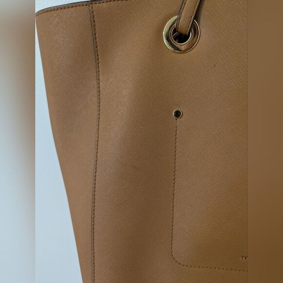Michael Kors Tan Tote Bag - Picture 3 of 10
